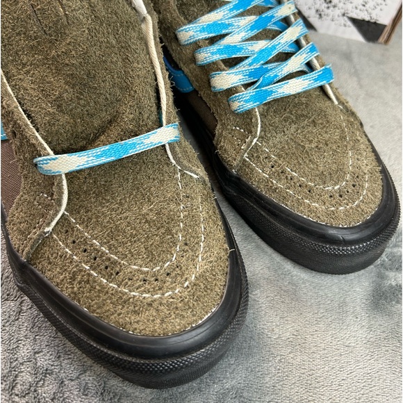 RARE Vans Vault OG Sk8-Hi Lx Hairy Suede Women Size 8 , Men Size 6.5 - Picture 6 of 11